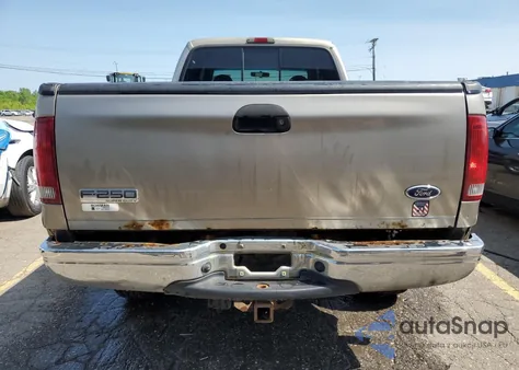 2000 Ford F250 Super Duty from USA, damaged, VIN 1FTNW21F4YEB64952